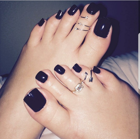 Meet your Poster, Anna - Picture 6 of 8